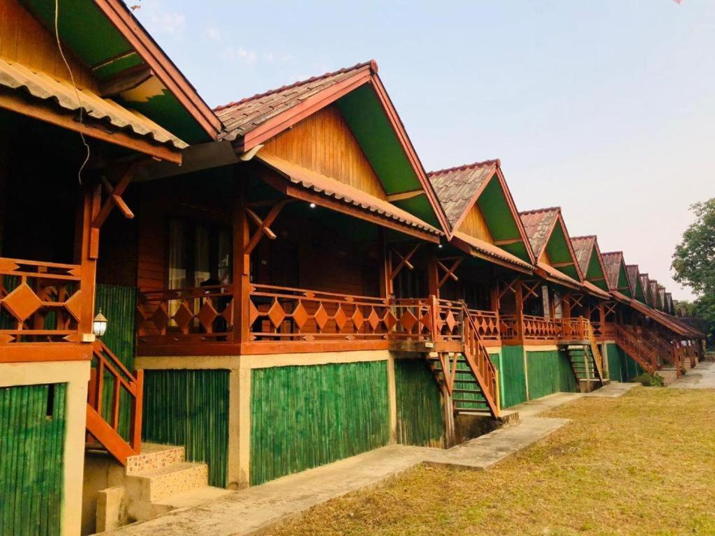 Bungalows Le Jardin Vangvieng Vang Vieng Extérieur photo
